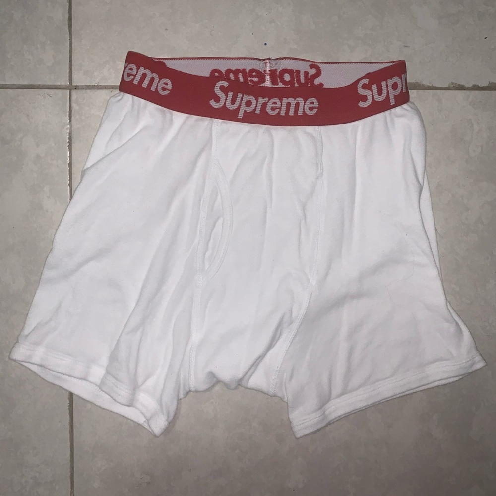 Supreme boxer small